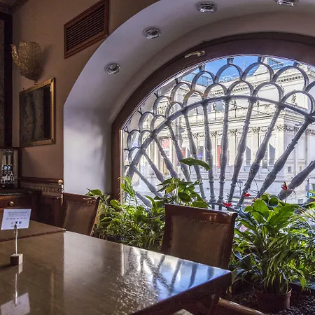 Vibe Nazionale 3* Roma