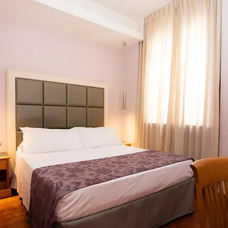 Vibe Nazionale 3* Rom