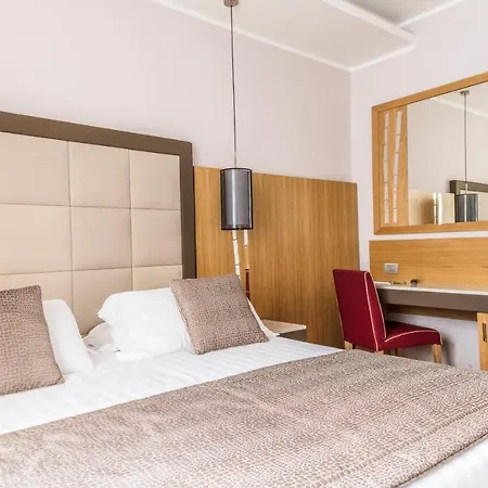 Vibe Nazionale Hotel