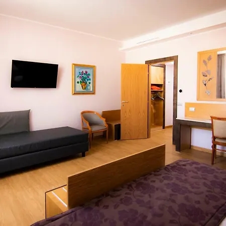 Hotel Vibe Nazionale Rom