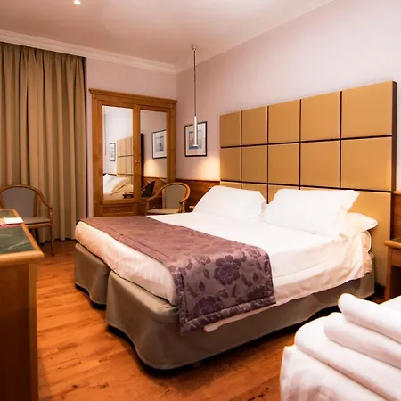 Vibe Nazionale Hotel 3*